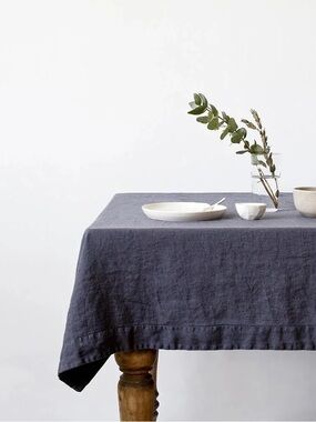 Linen tales LIMITED EDITION Dark Grey Linen Tablecloth